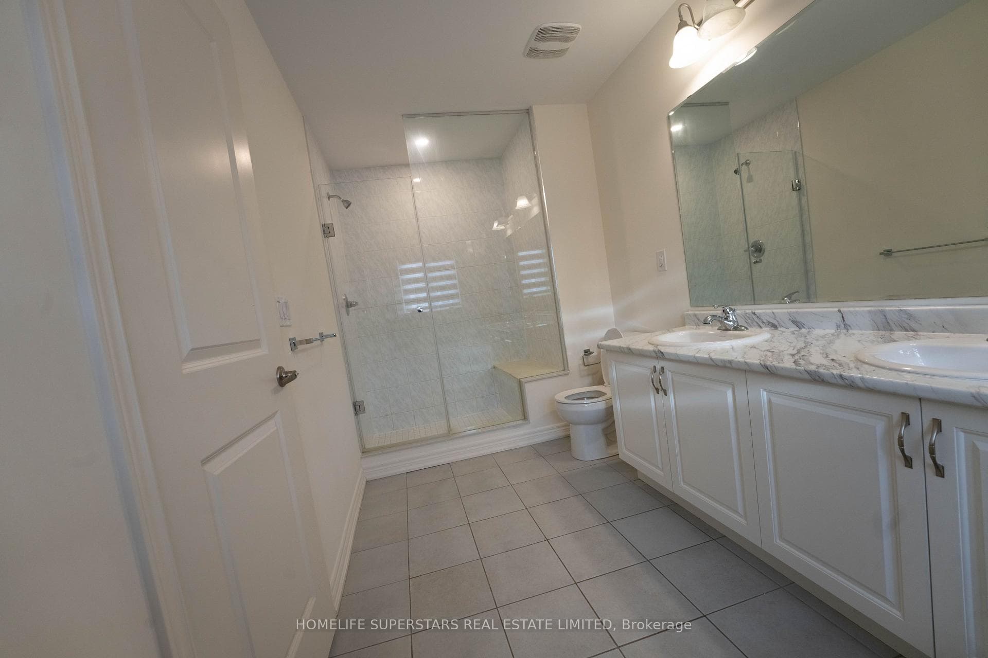 16 Gosset Road photo 11