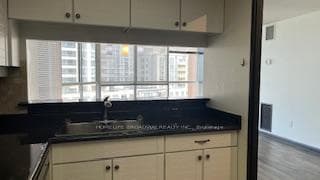 5444 Yonge Street Unit 602A photo 13