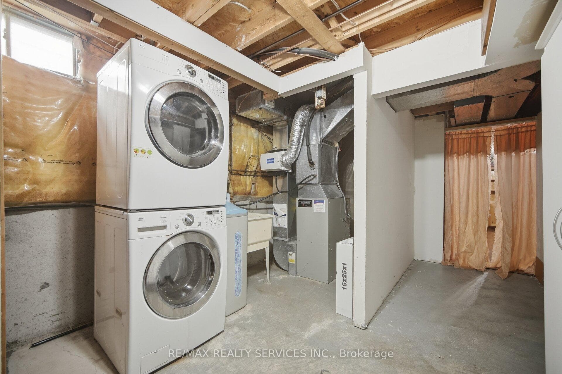15 Climie Court photo 39
