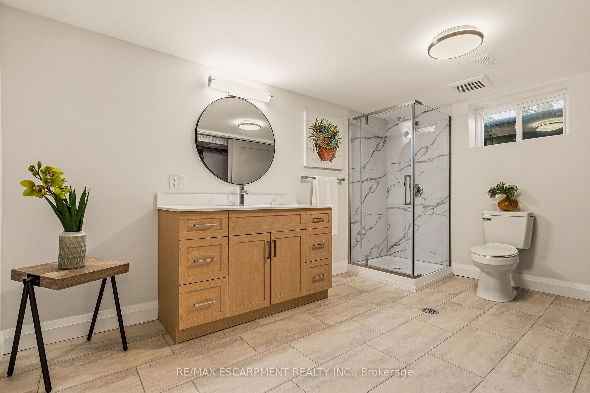 31 CAMERON Avenue photo 23