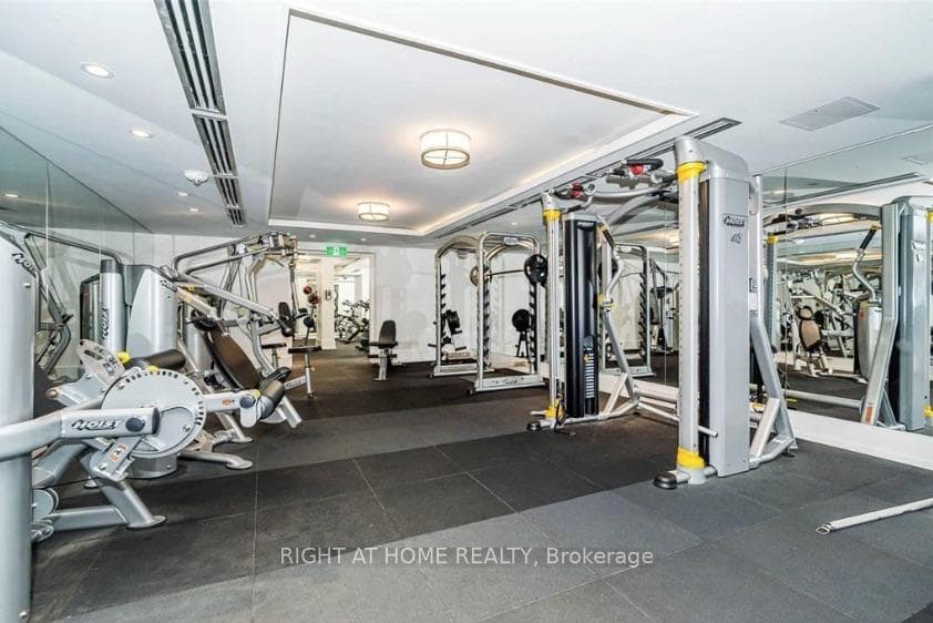 955 Bay Street Unit 2702 photo 25