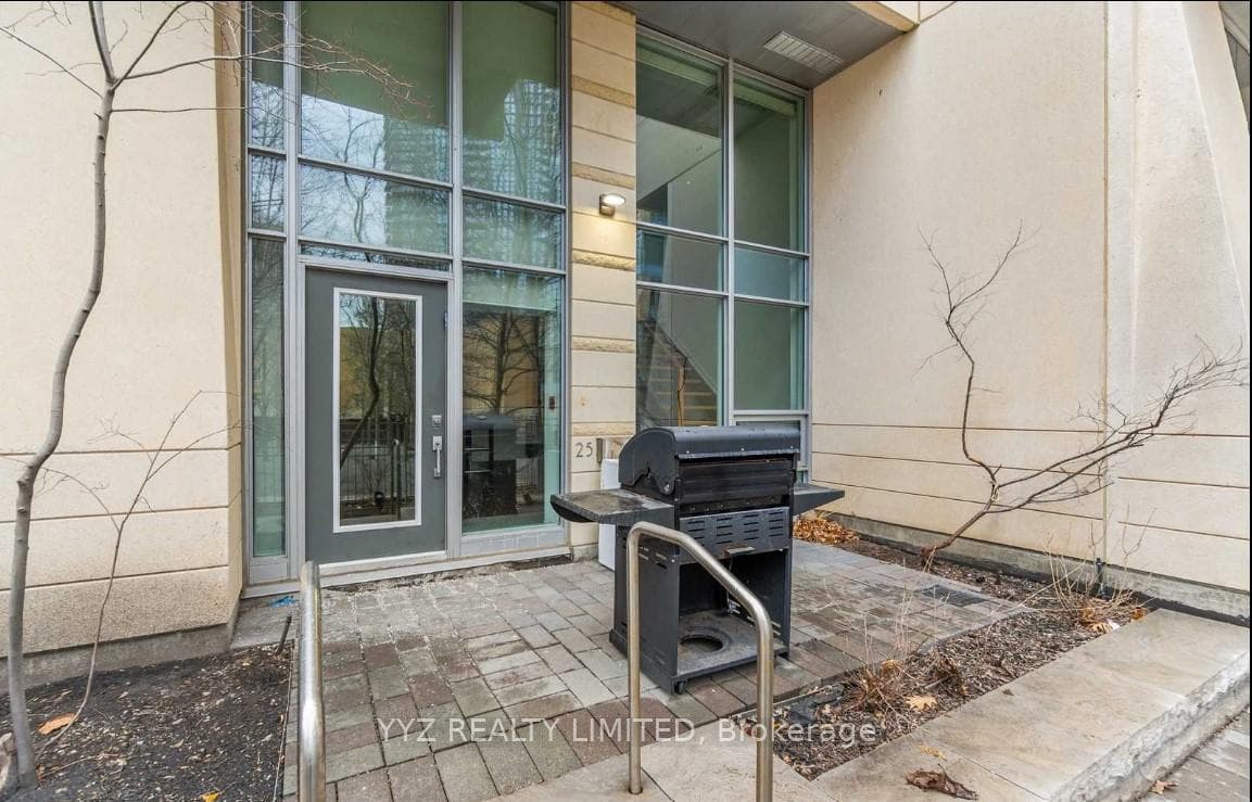 500 Sherbourne Street Unit 113 photo 26