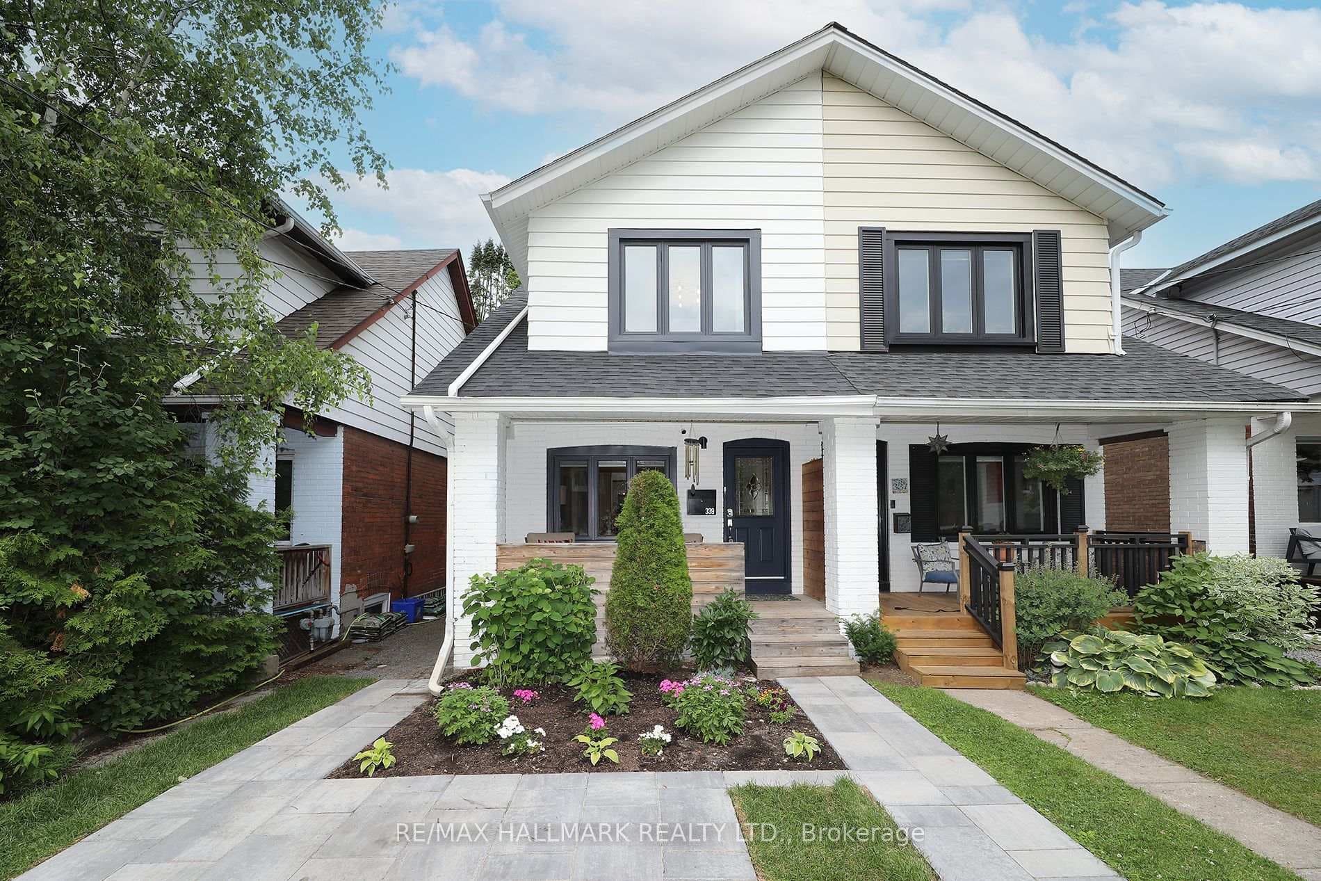 339 Scarborough Road photo 1