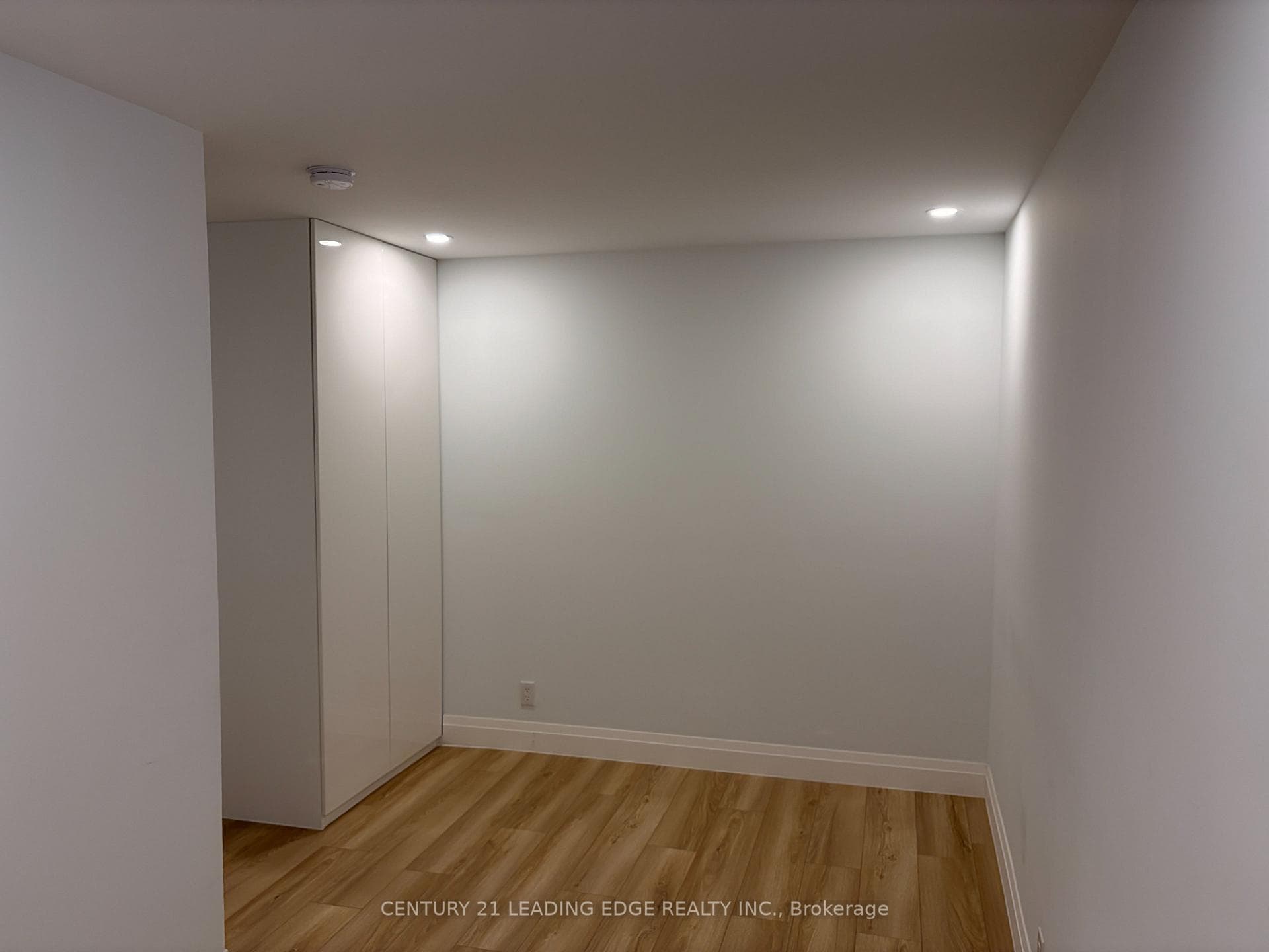 346 Annshiela Drive Unit Basement photo 7