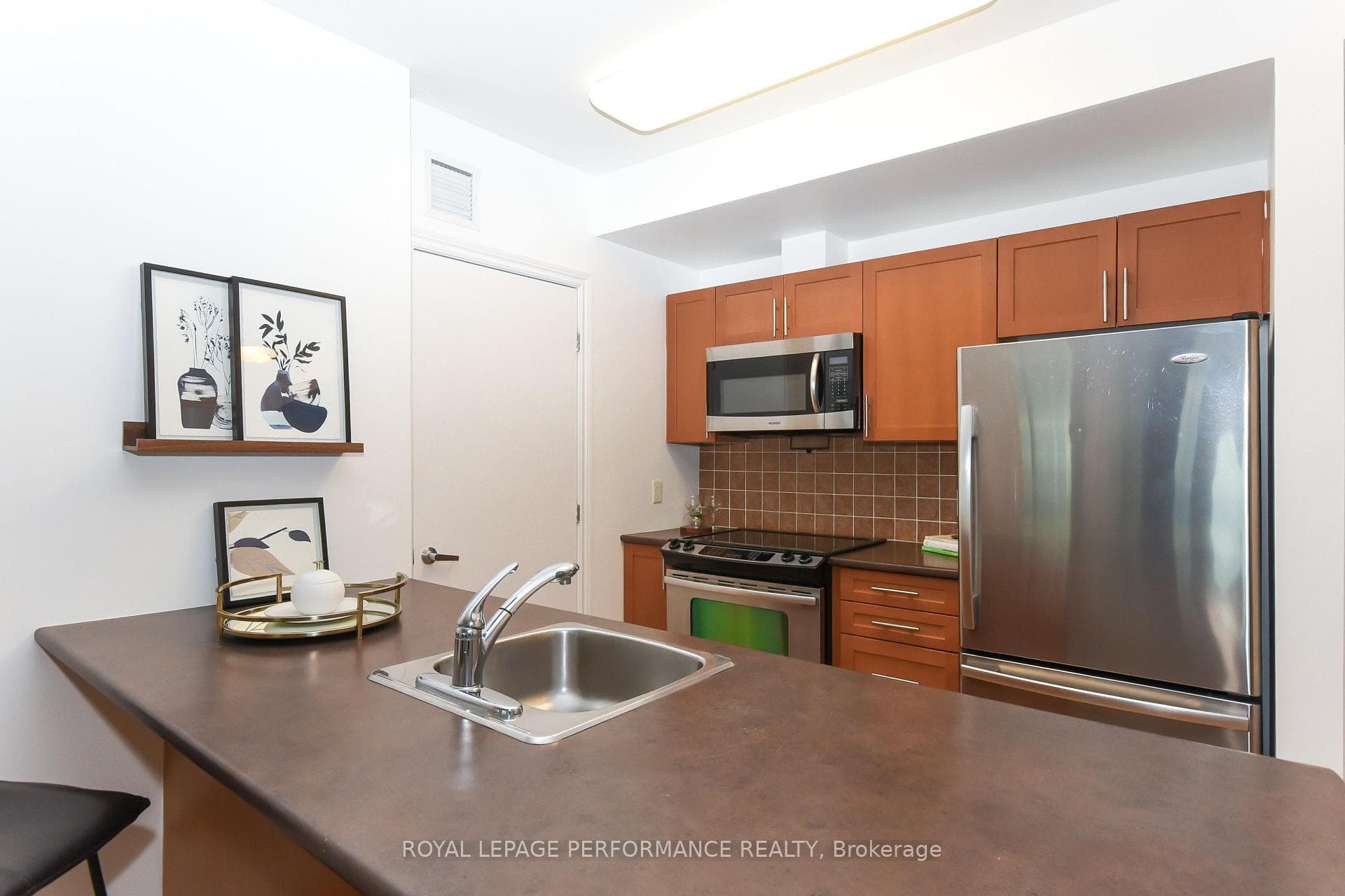 234 Rideau Street Unit 1107 photo 13
