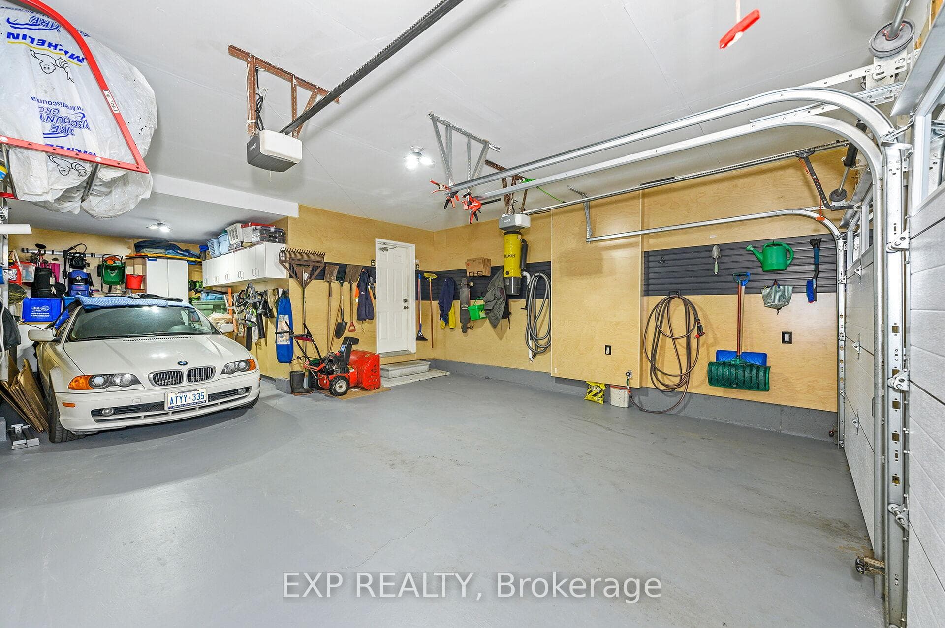 2476 Hemmford Drive photo 36