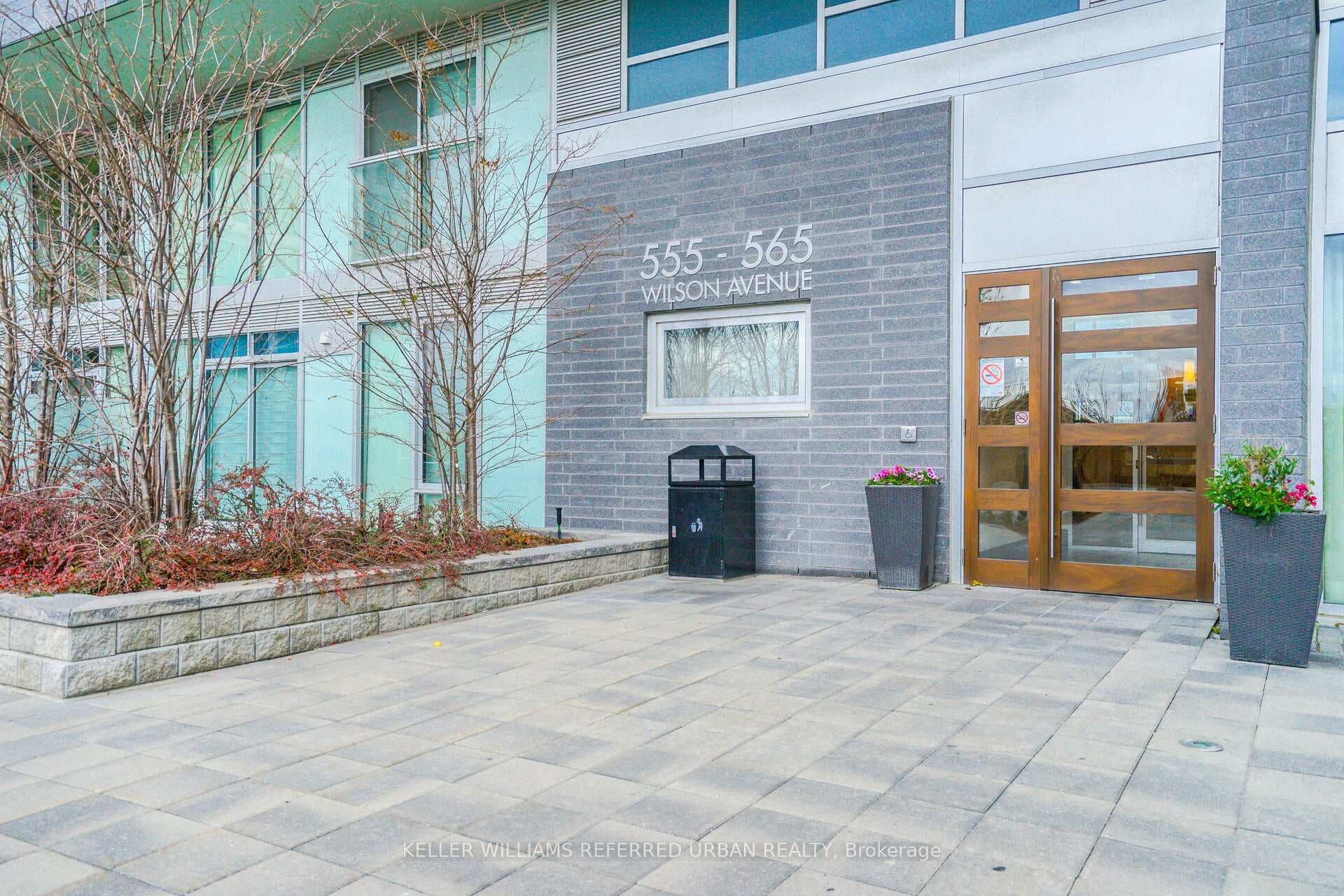 565 Wilson Avenue Unit 410W photo 2