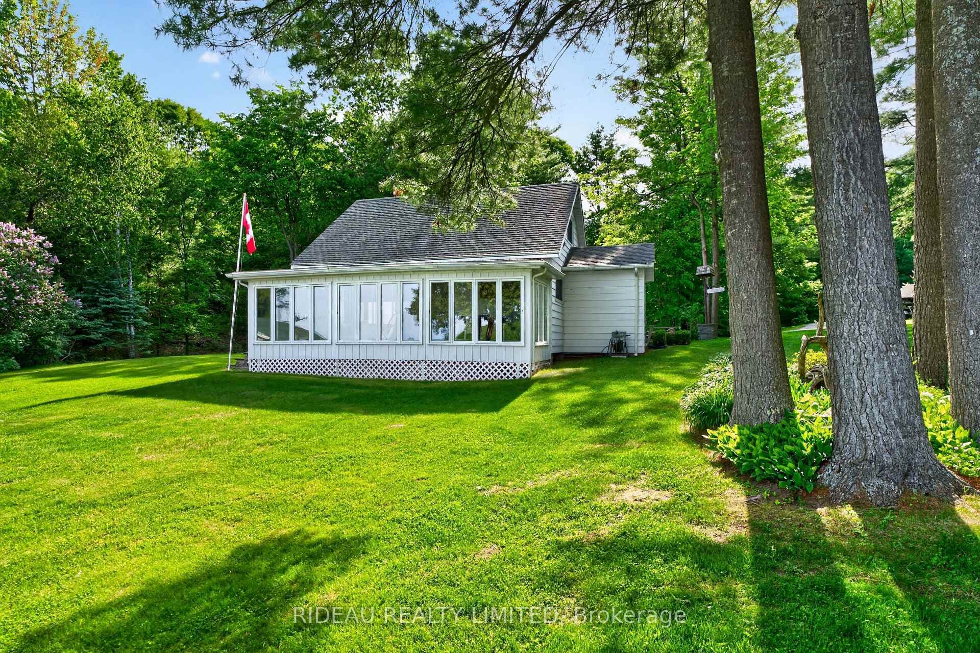 60 Egan Lane photo 17