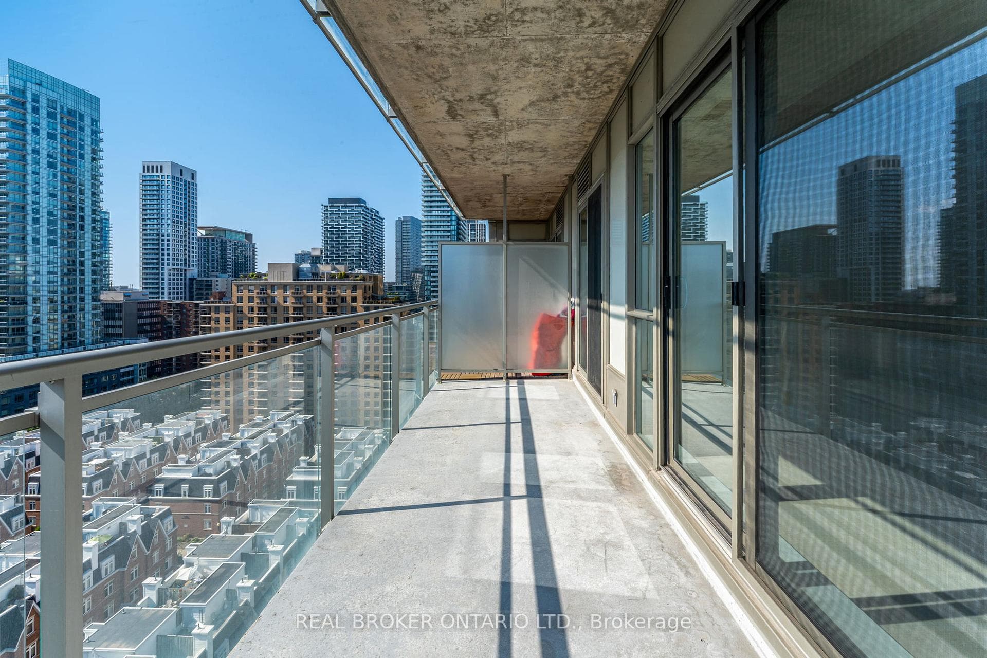 83 Redpath Avenue Unit 1509 photo 35