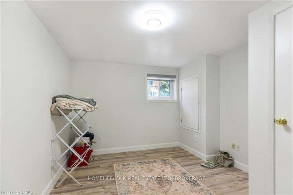 2 BIRCH Avenue photo 20