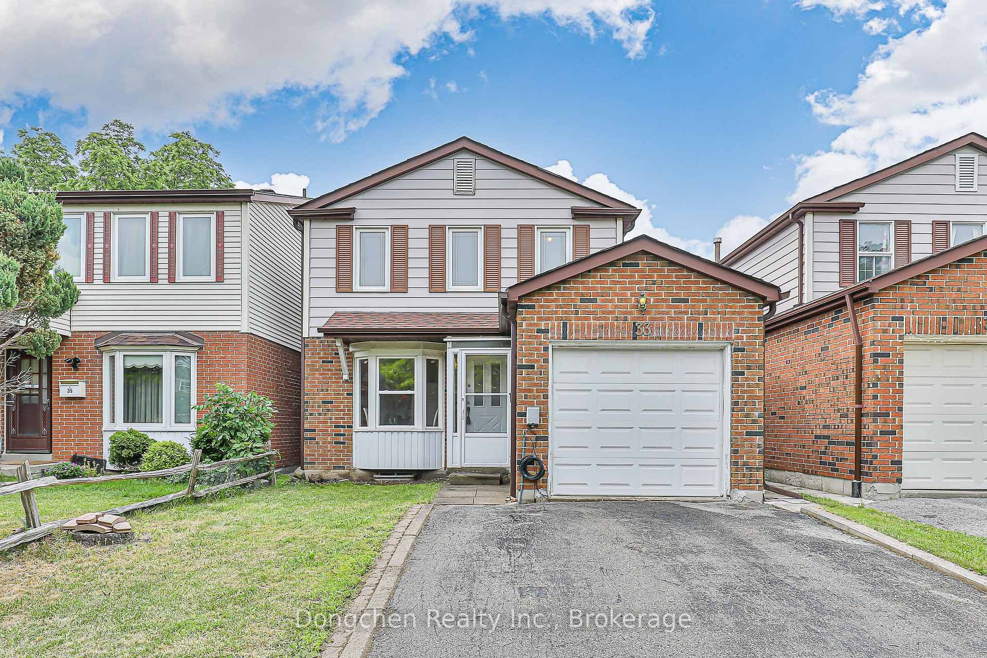 33 Fawndale Crescent photo 1