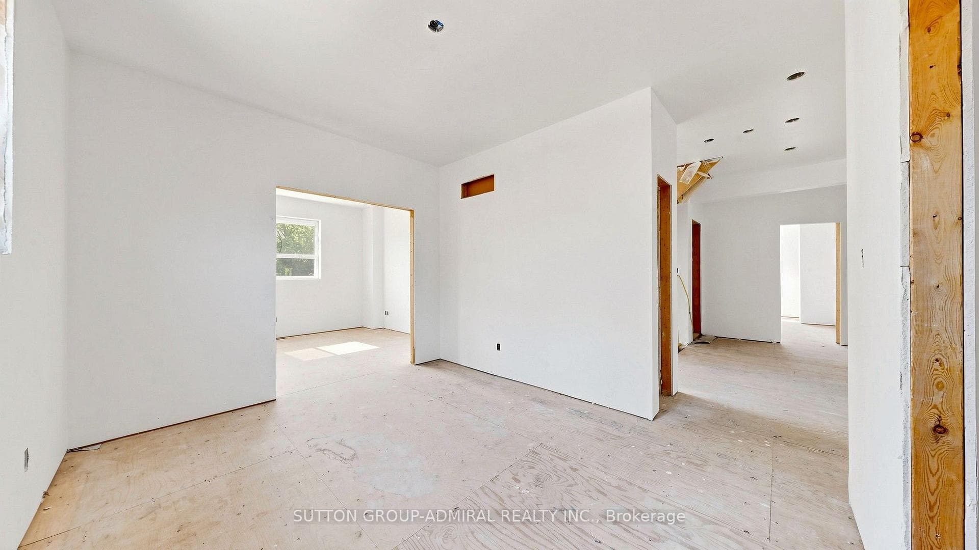 62 Rosemeade Avenue photo 22