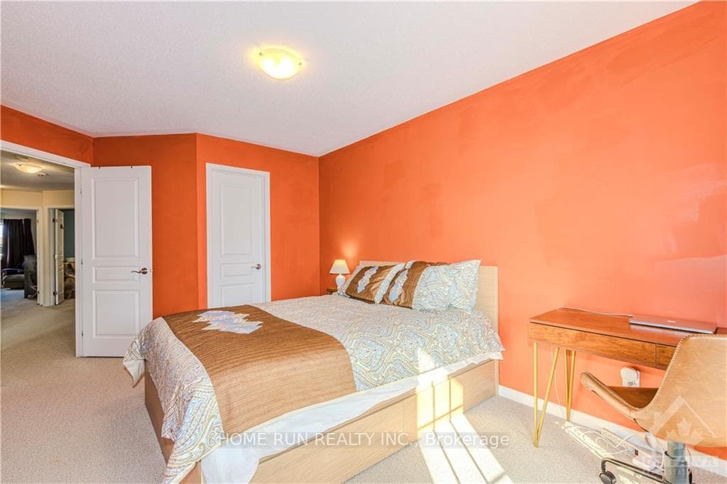 303 KIPPEN Place photo 22