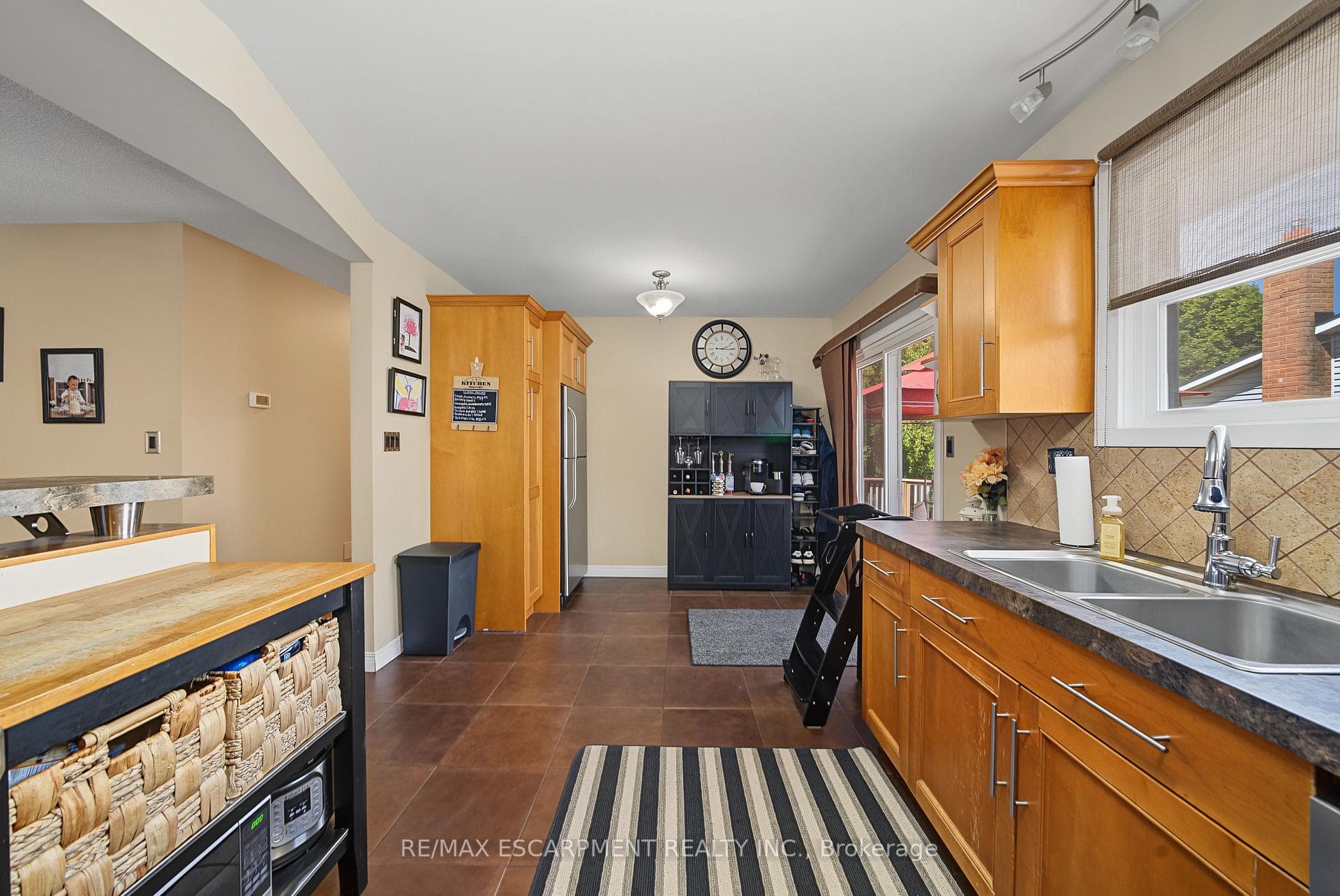 4917 Homestead Drive photo 13