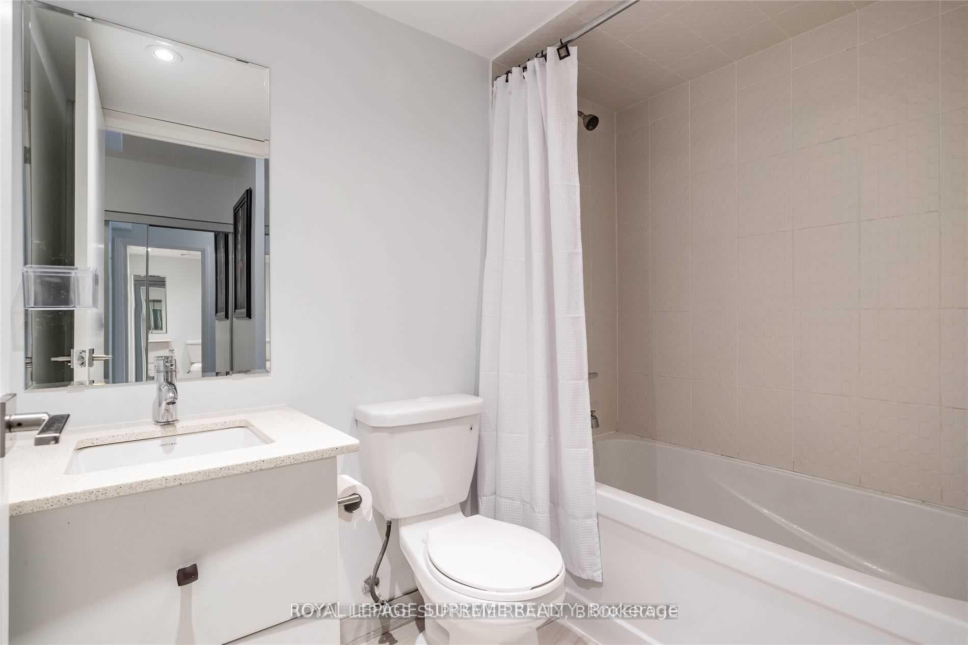 555 Wilson Avenue Unit E707 photo 14