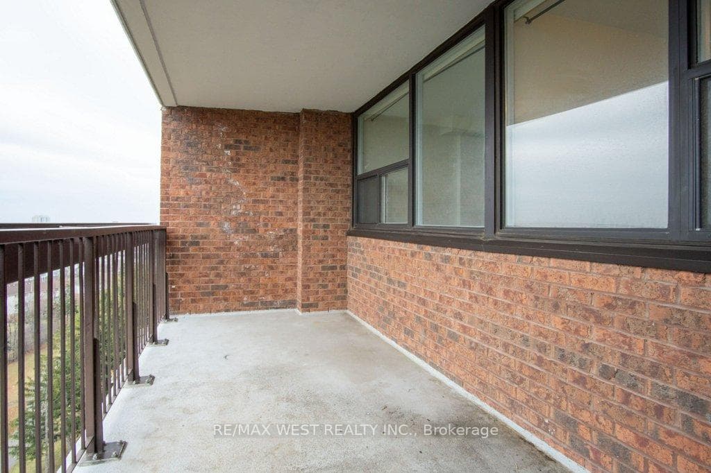 3501 Glen Erin Drive Unit 1001 photo 34