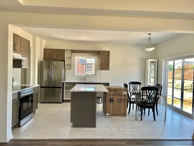 115 Acacia Road photo 36