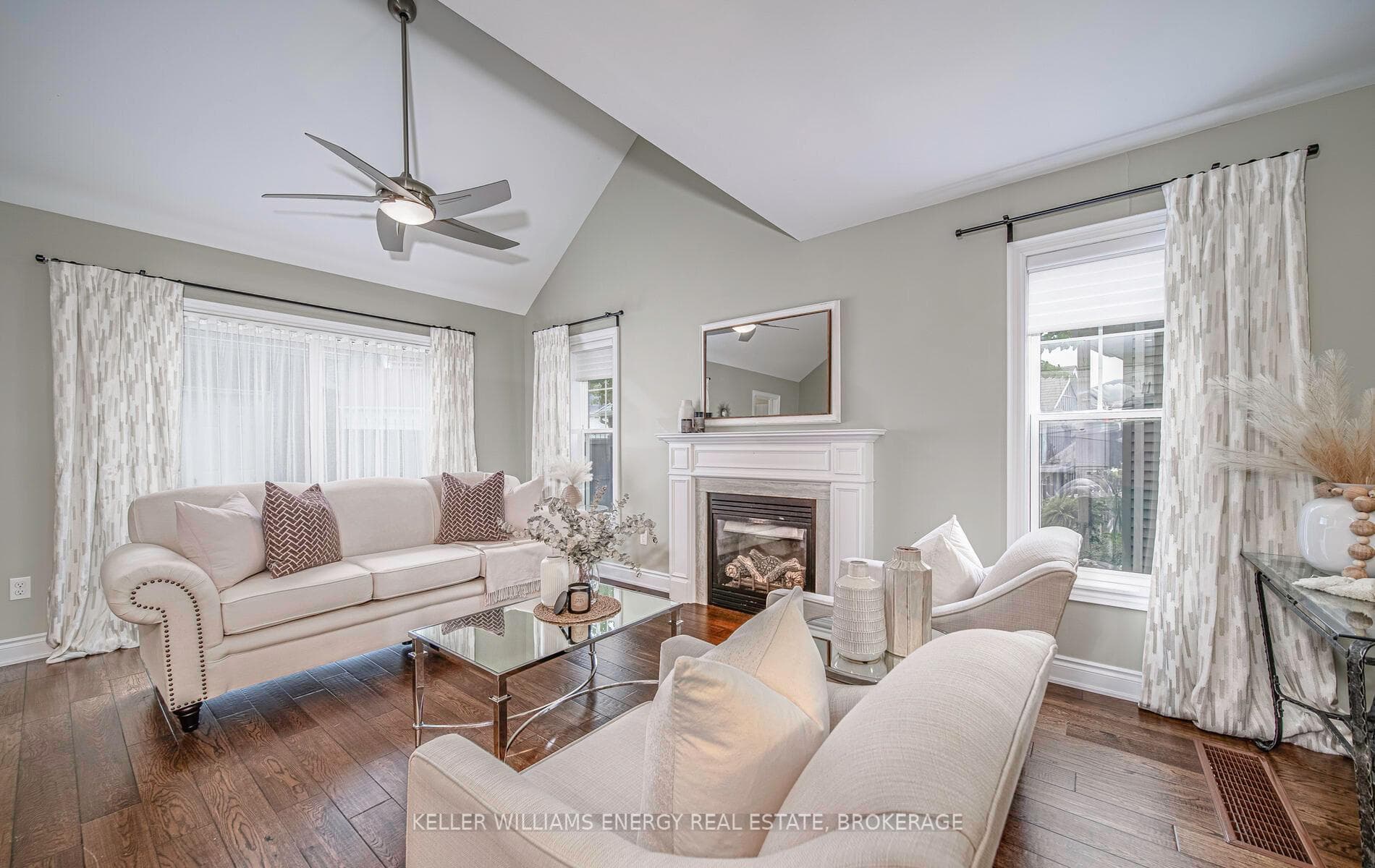 87 Greenaway Circle photo 9