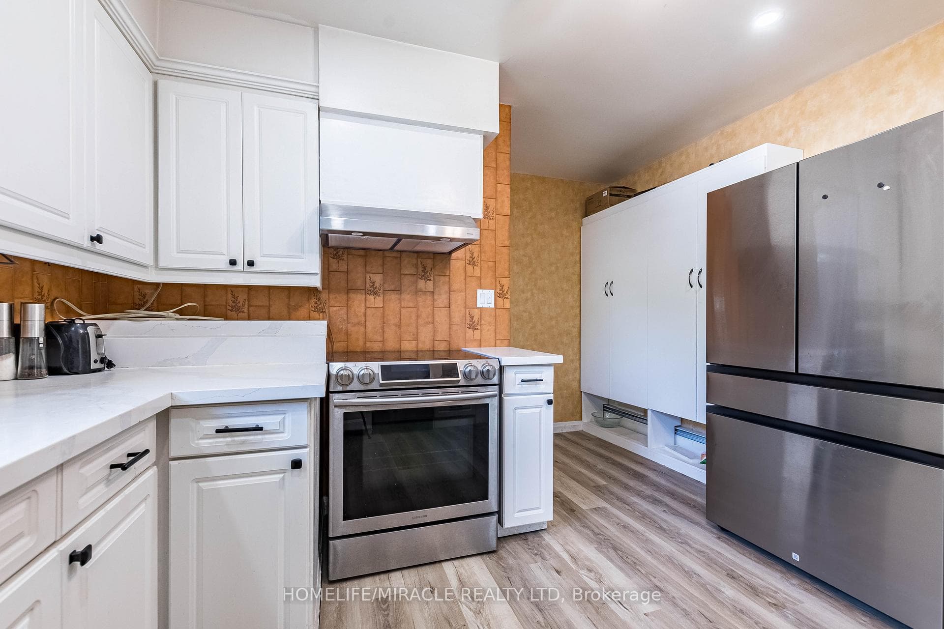 625 Hyacinthe Boulevard photo 16