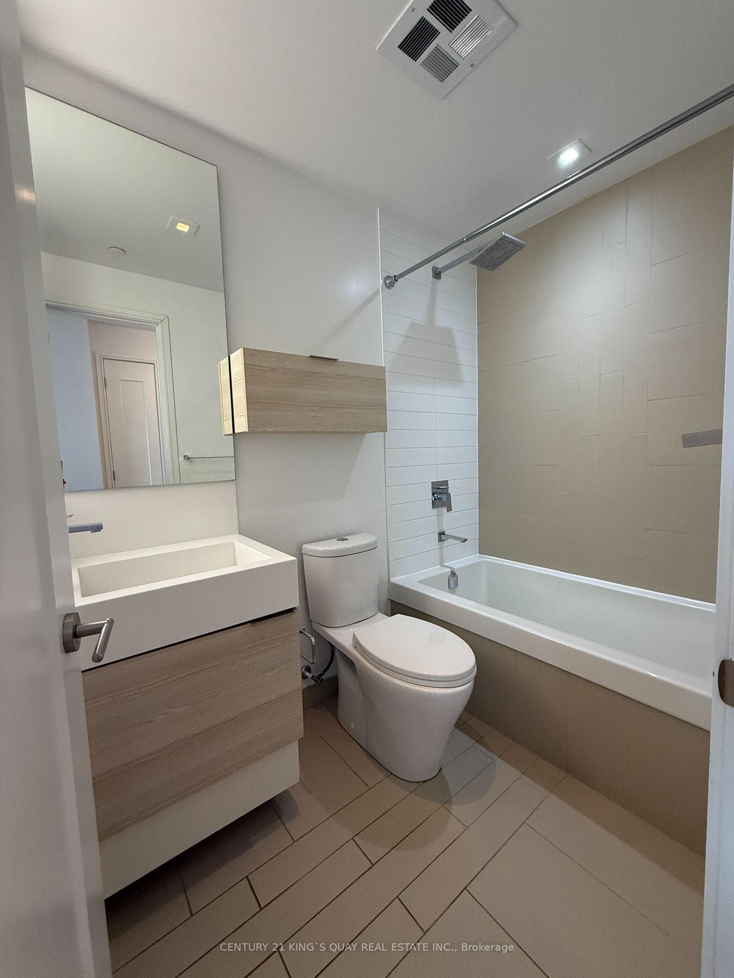 88 Scott Street Unit 1808 photo 15