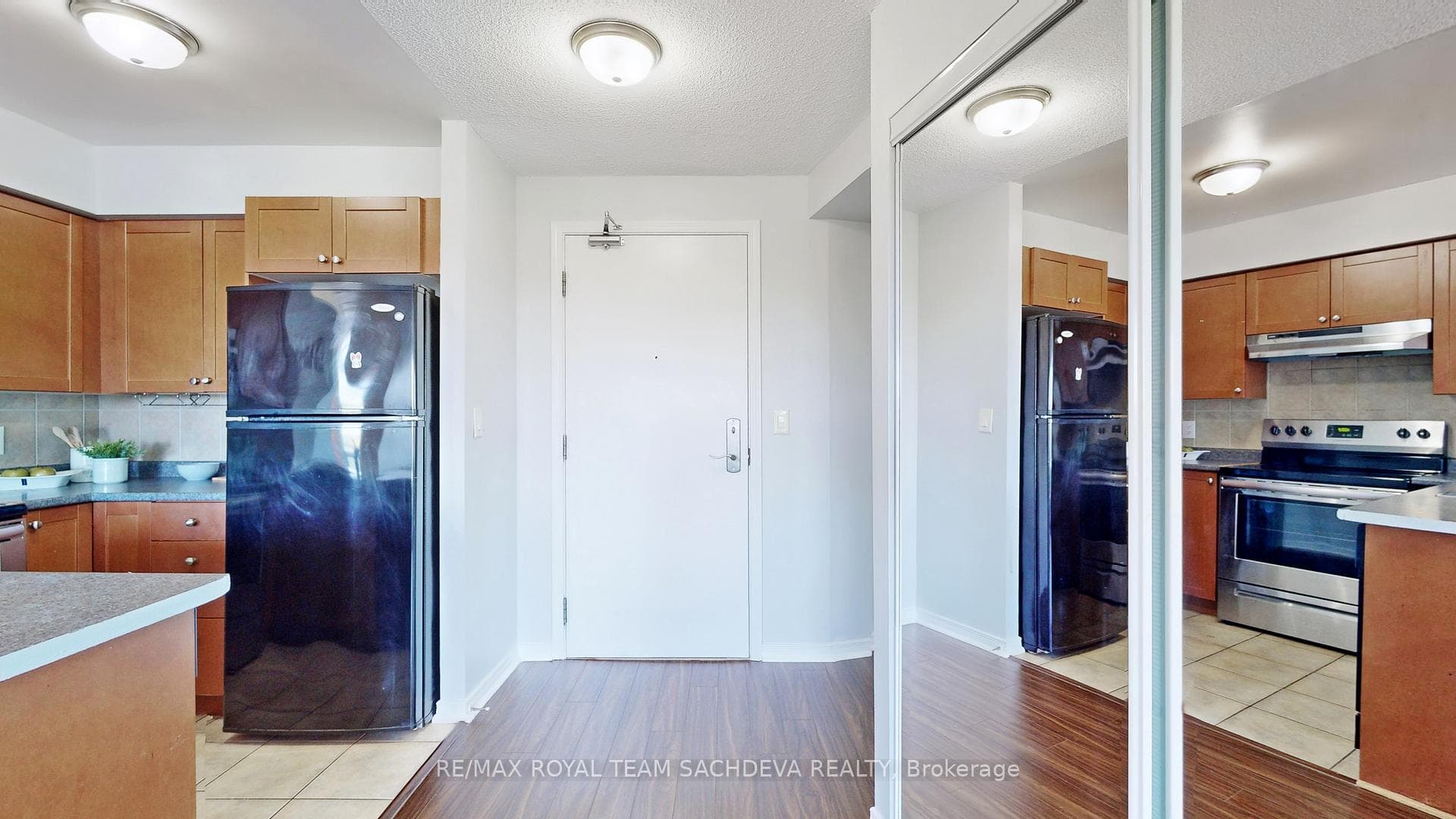 18 Valley Woods Road Unit 508 photo 19