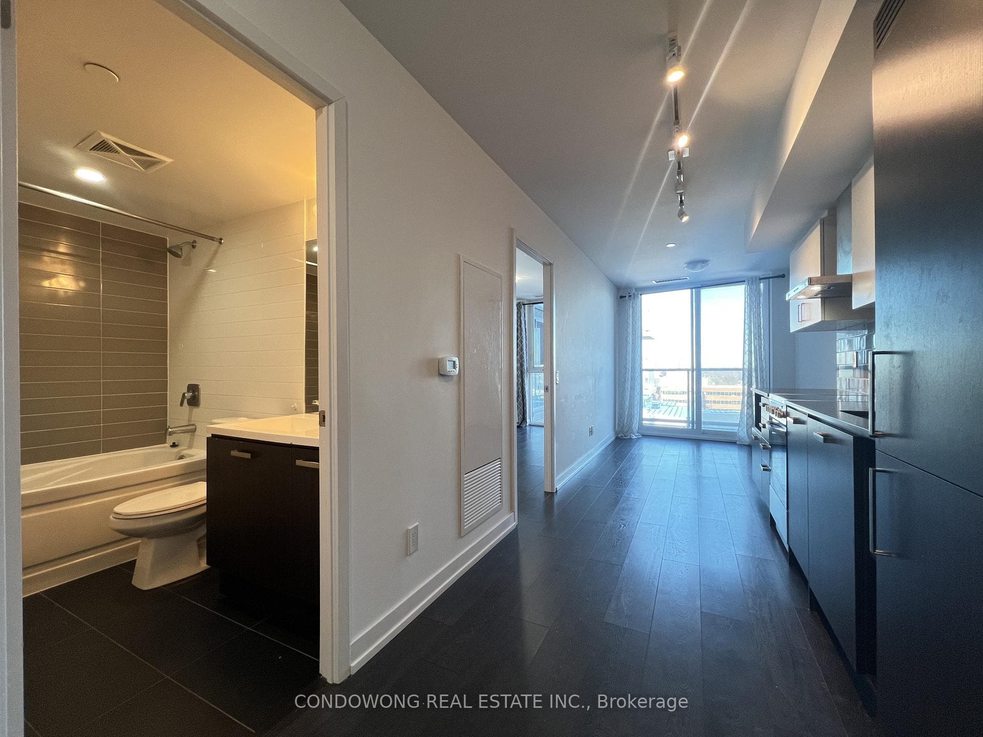 Bright & Spacious