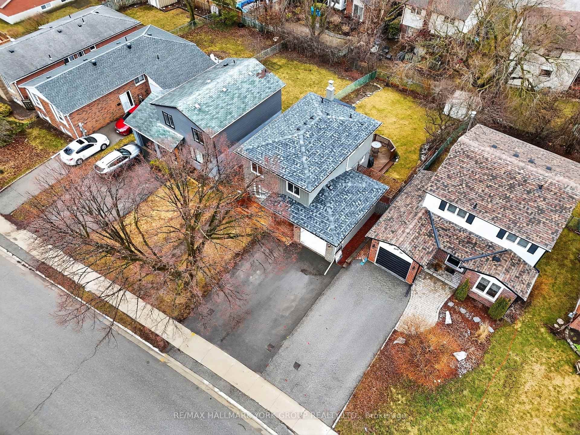 459 Sandford Street photo 48