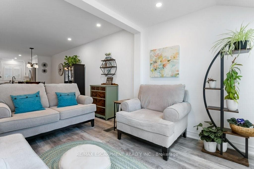 4103 Cherry Blossom Lane photo 16