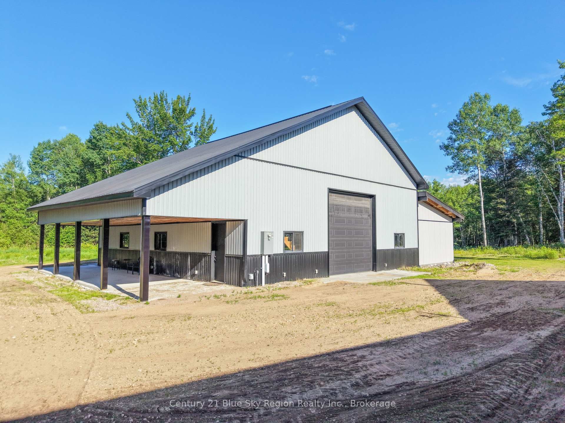 79 Hillcrest Road photo 9