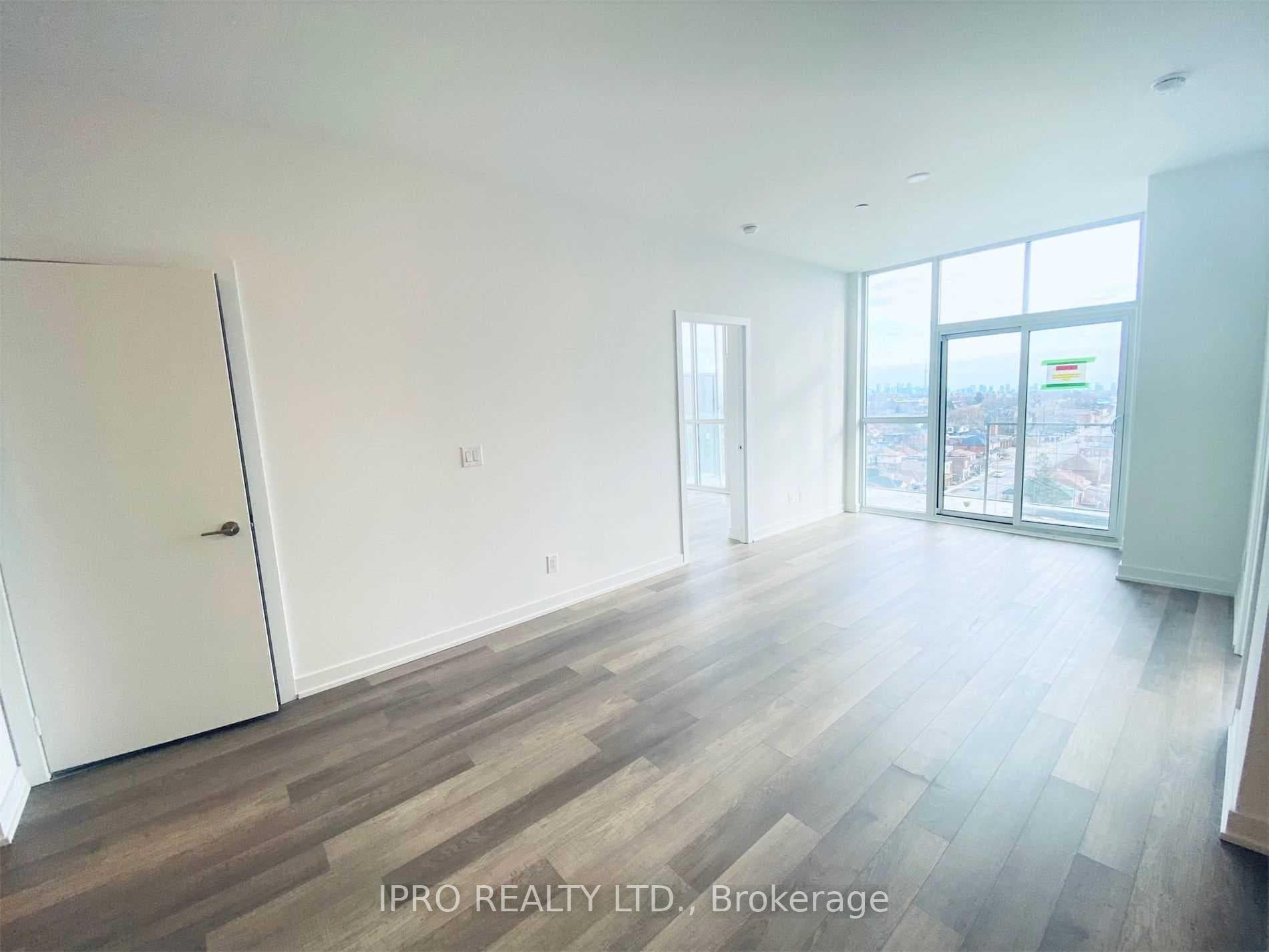 1603 Eglinton Avenue Unit 504 photo 7