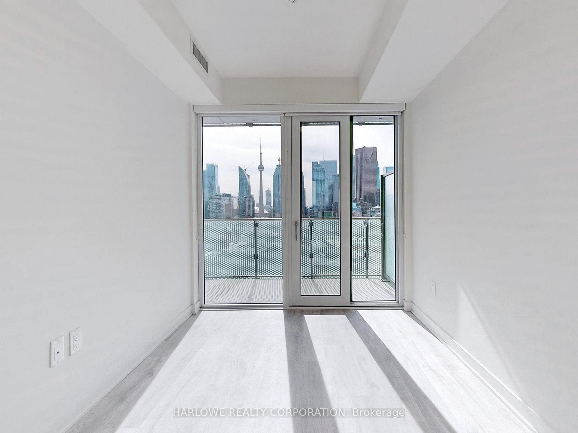135 Lower Sherbourne Street Unit 2132 W photo 12
