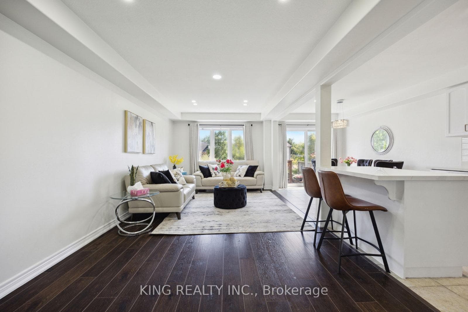 111 Donald Bell Drive photo 10