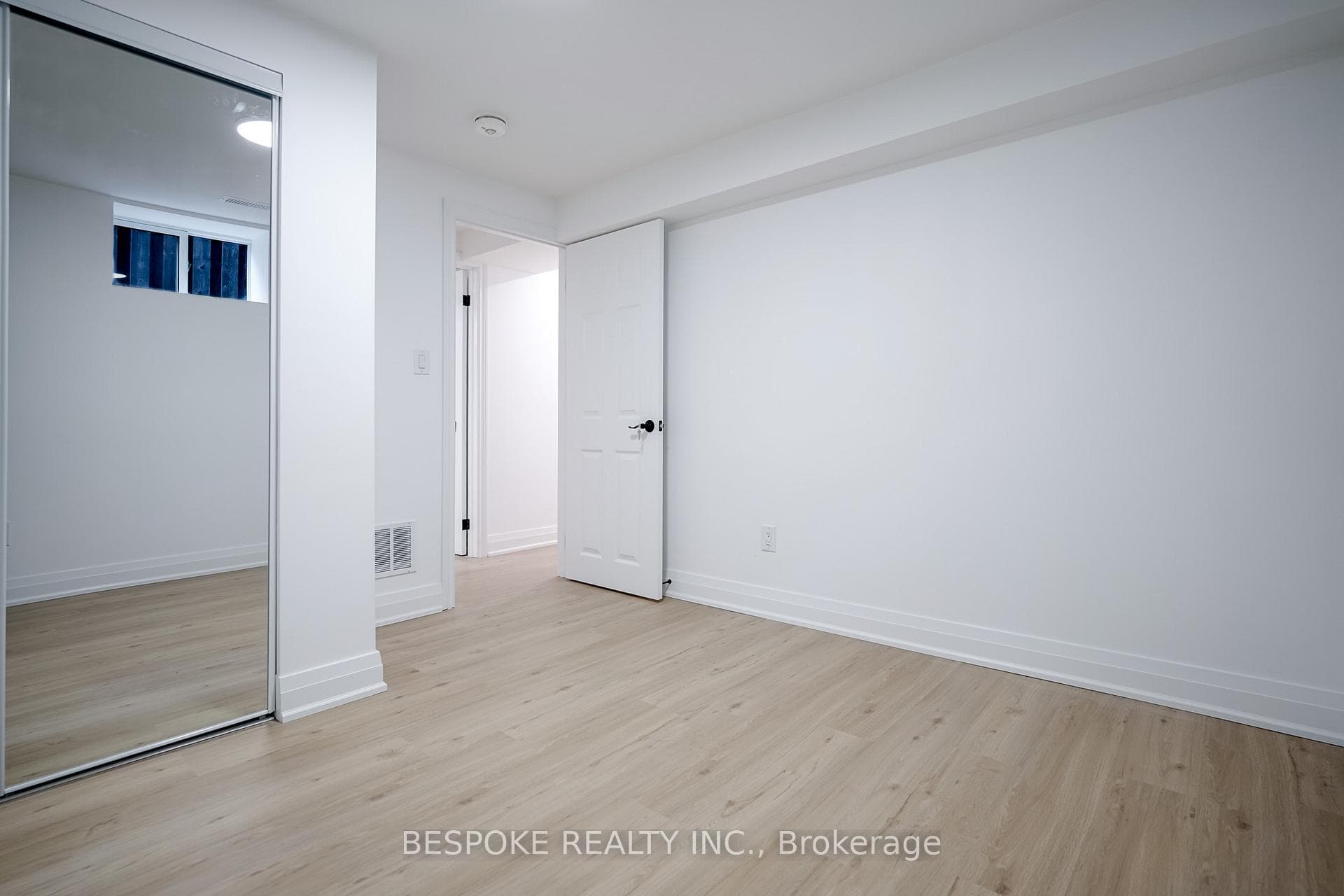 1110 Athol Street Unit Bsmt photo 17