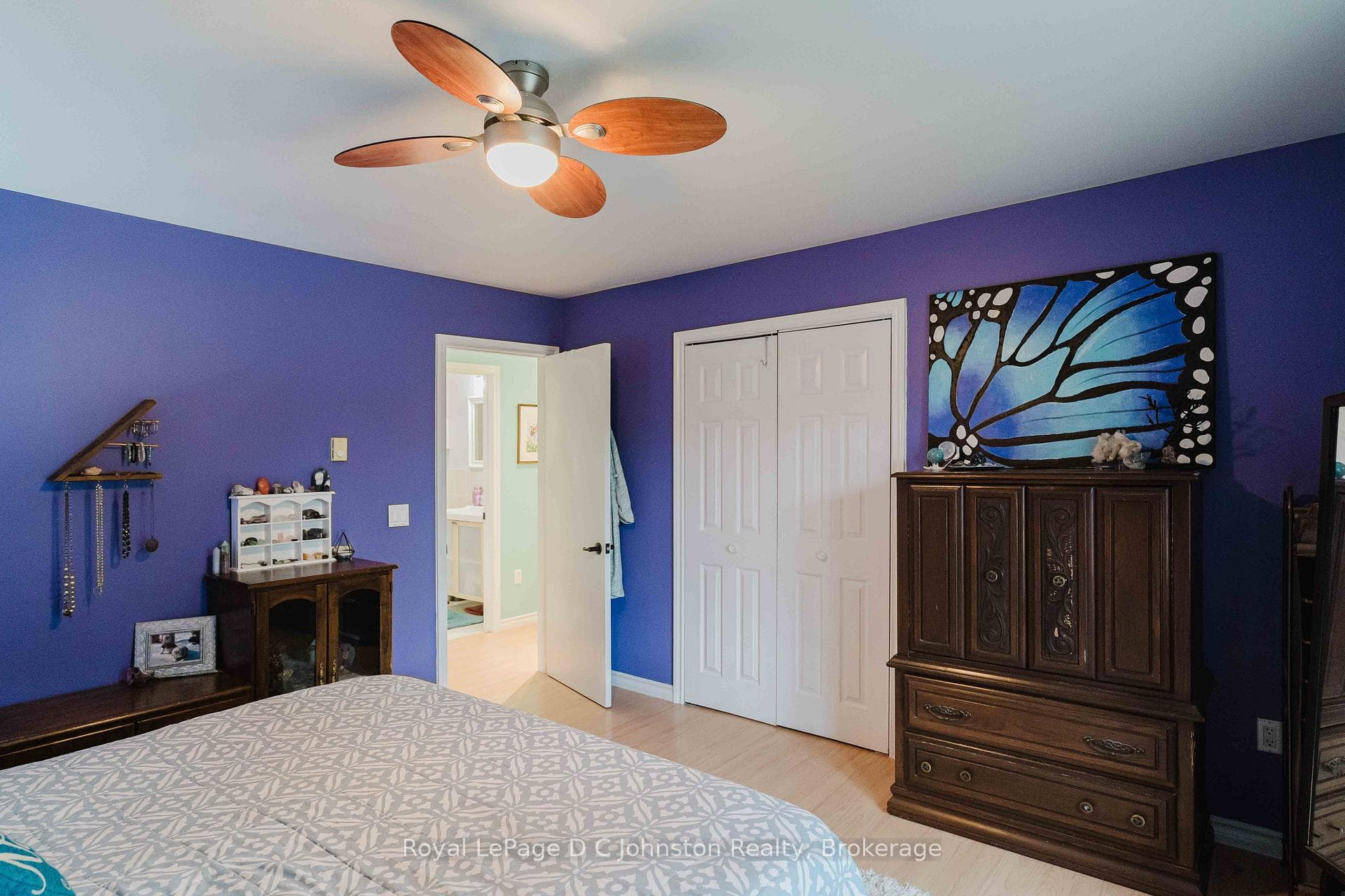 255 Rowe Street photo 14