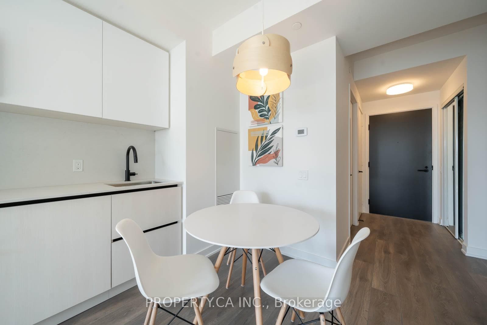 108 Peter Street Unit 3807 photo 6