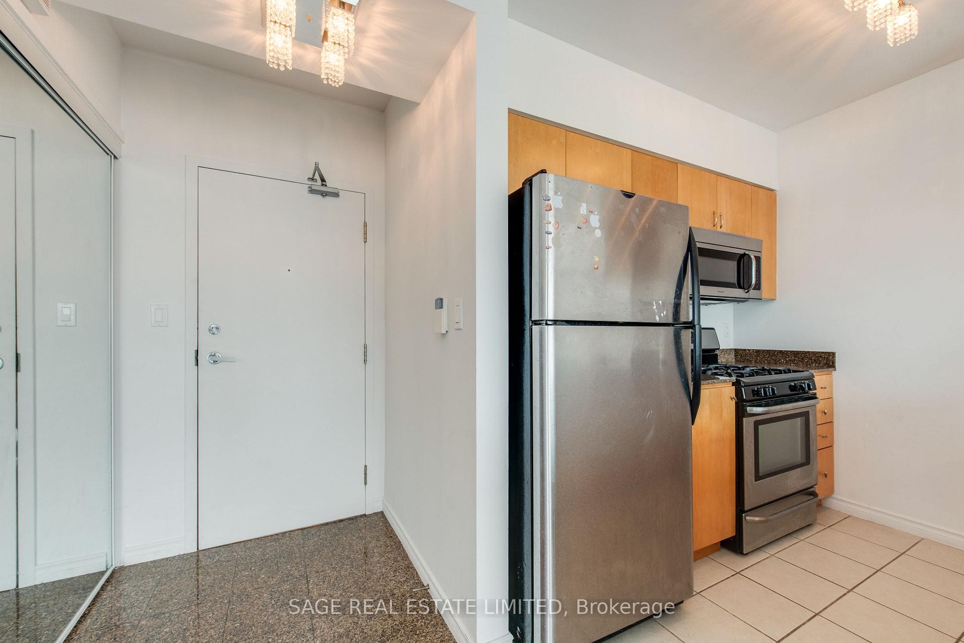5 Mariner Terrace Unit 3909 photo 3