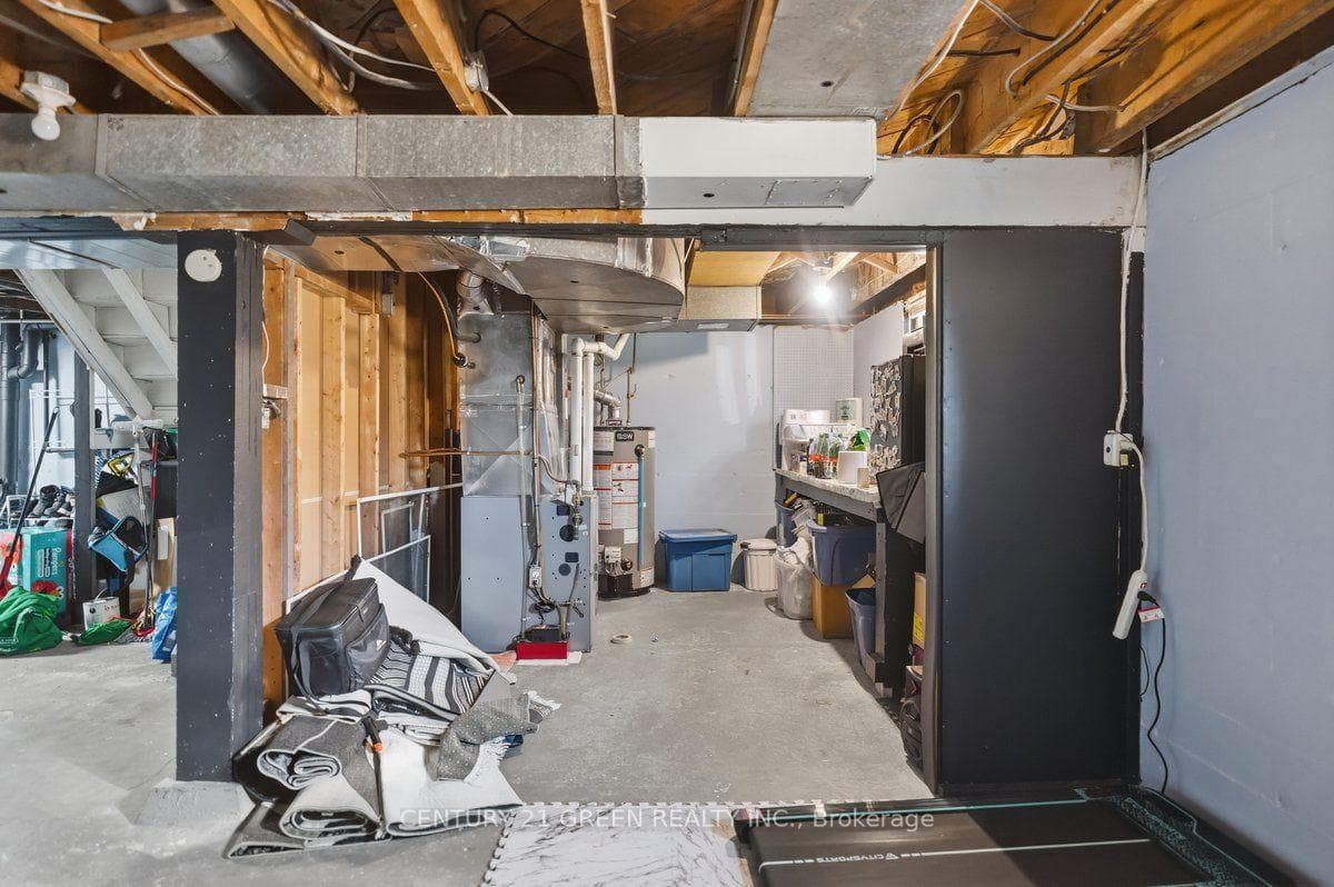 506 Niagara Street photo 32