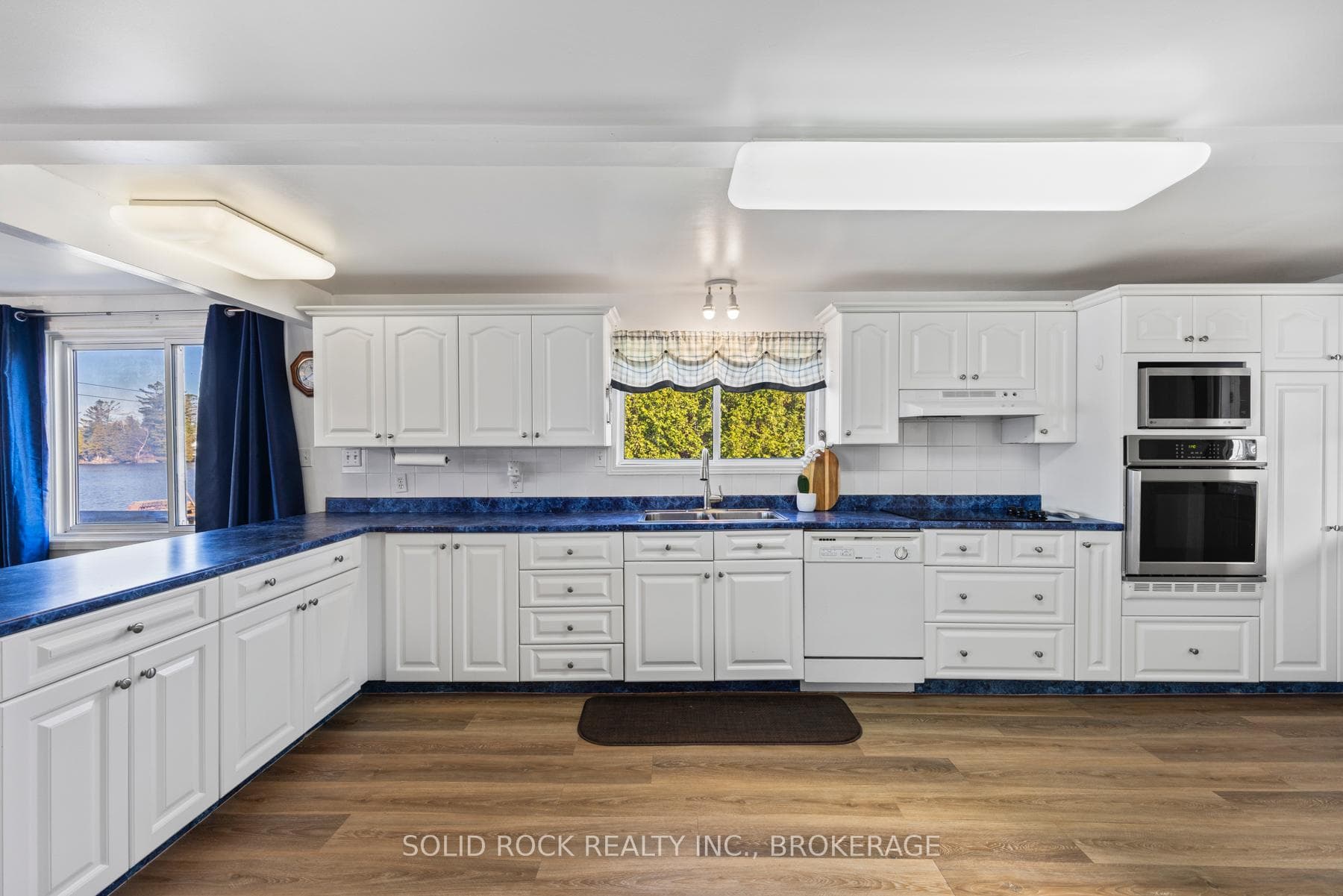 251 Short Point Road photo 16