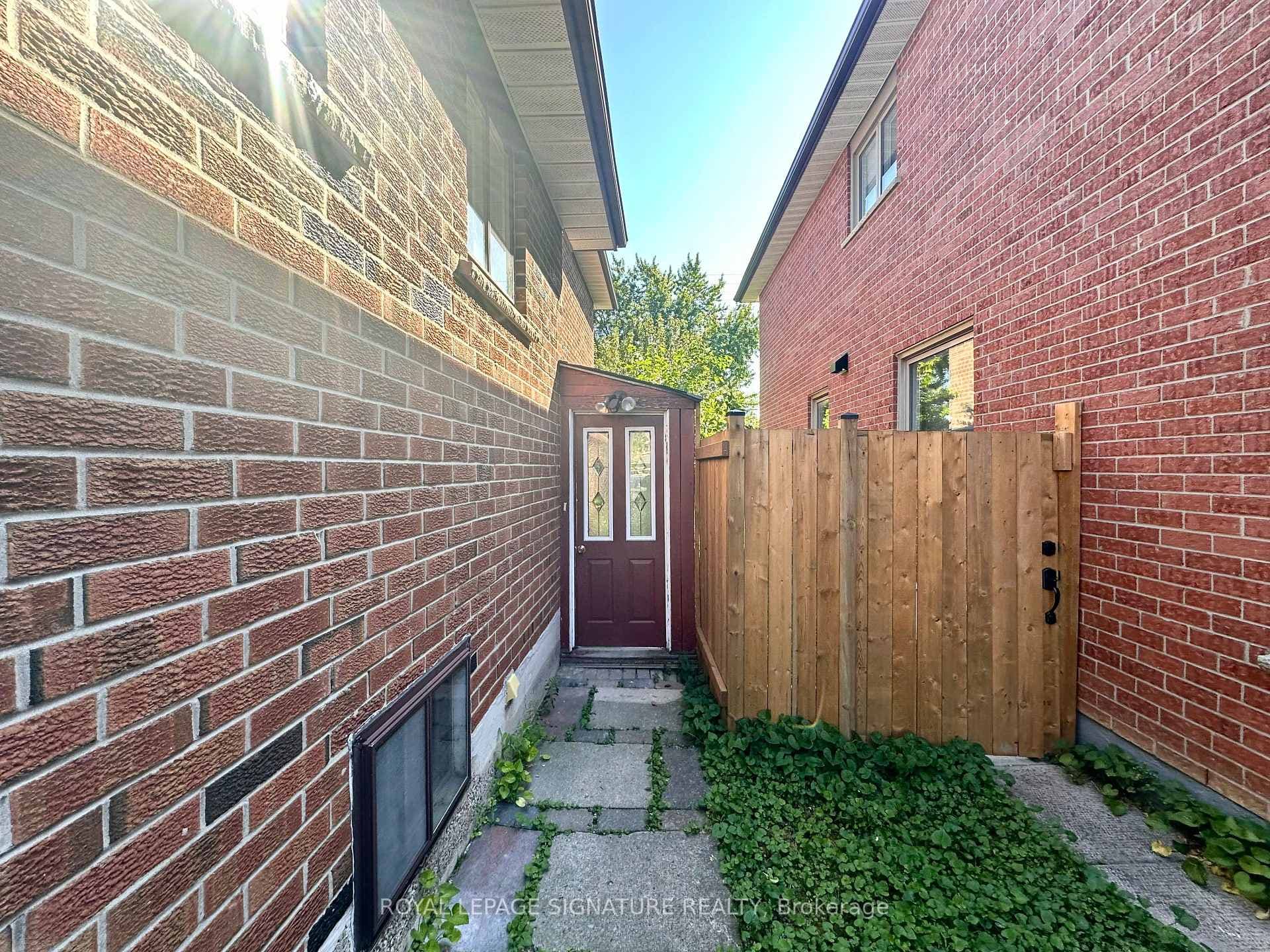 4170 Sunset Valley Court Unit Walkout Bsmt photo 1