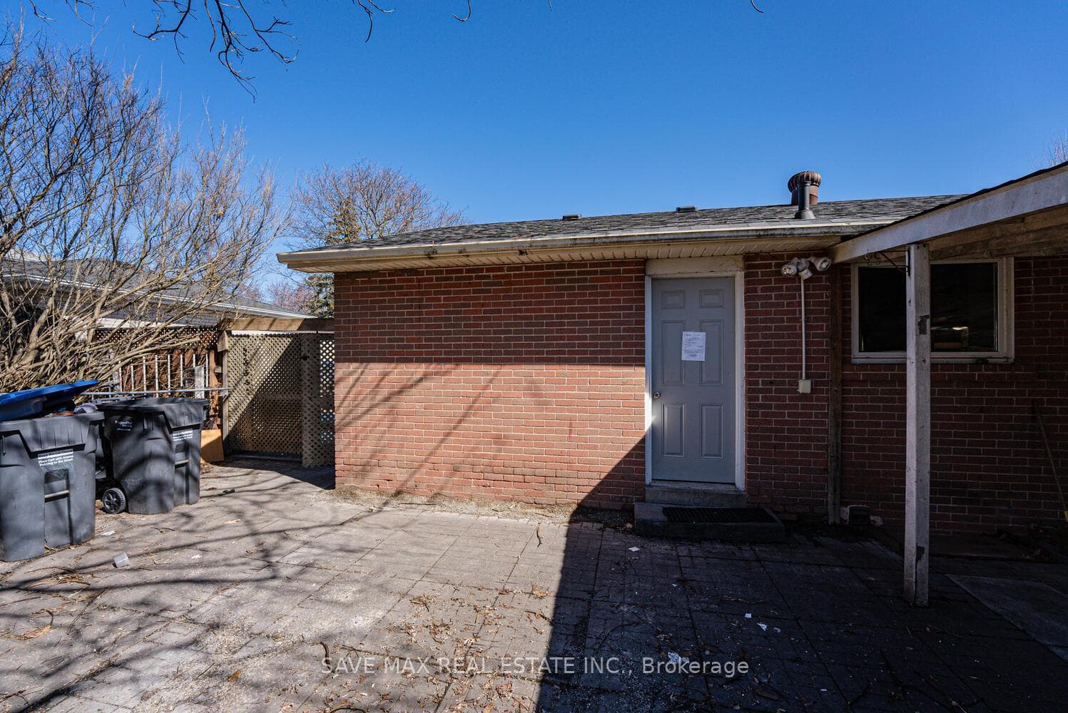 24 Evesham Crescent photo 27