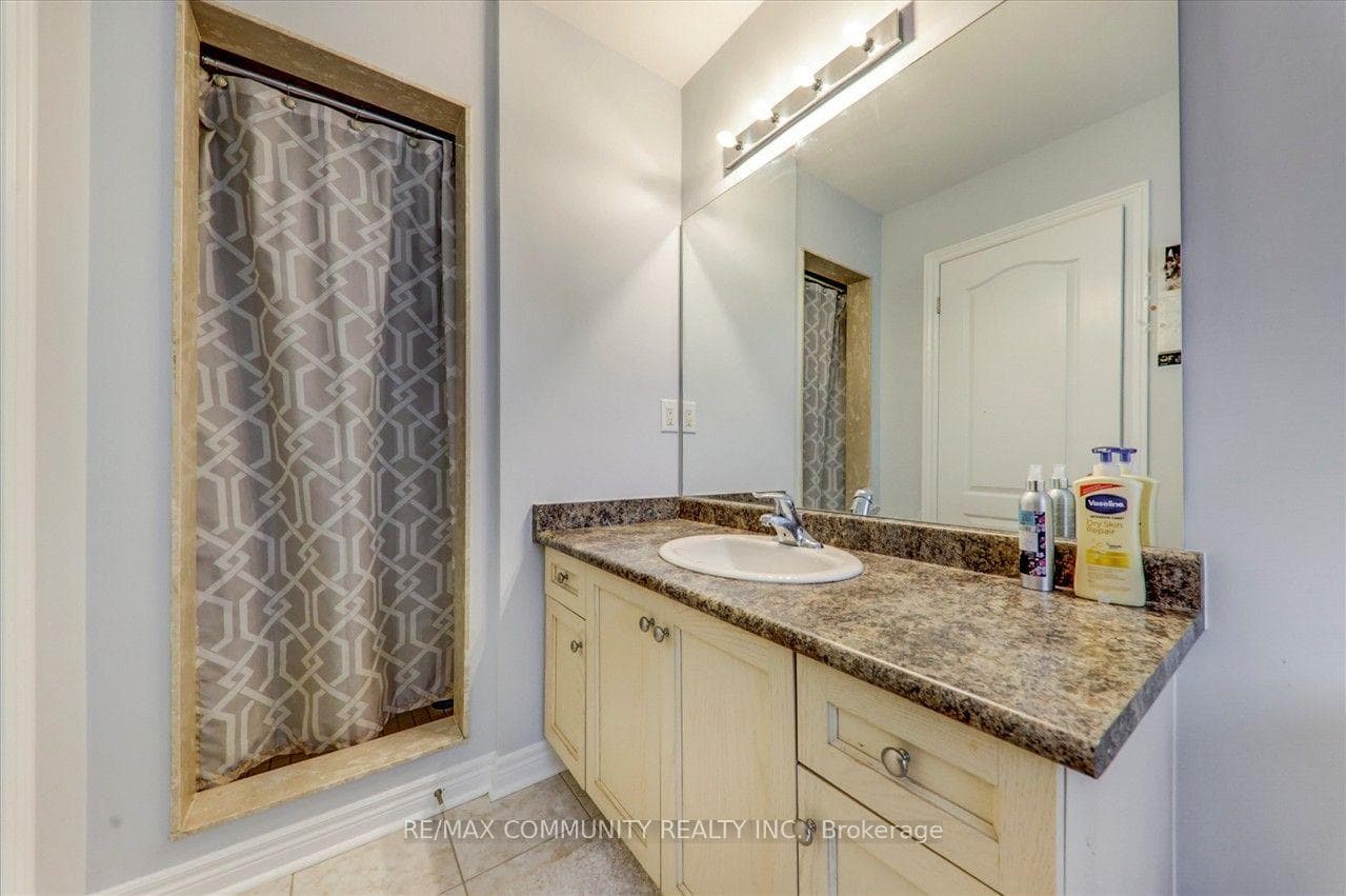 69 Clearfield Drive photo 22