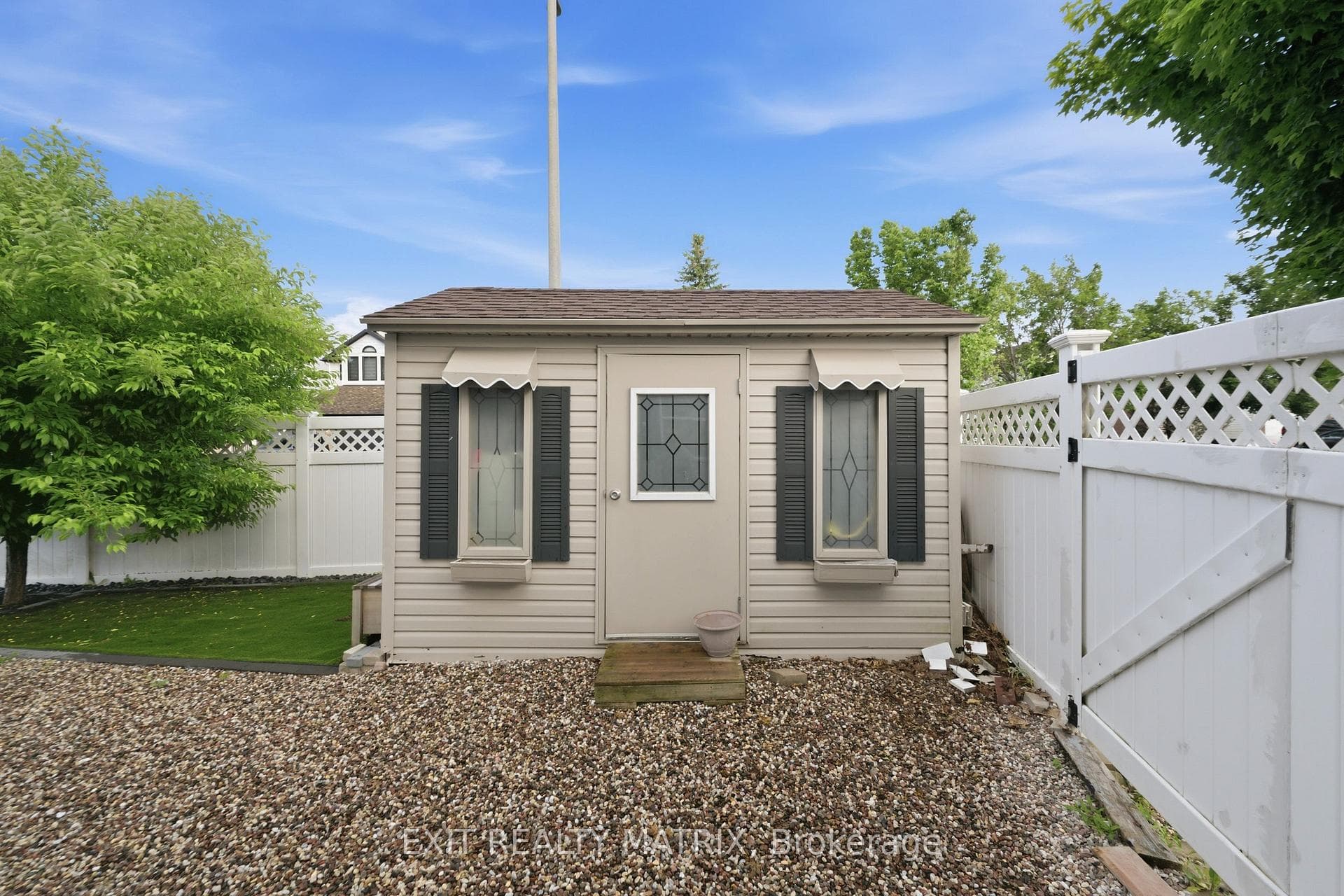 1511 Rumford Drive photo 45