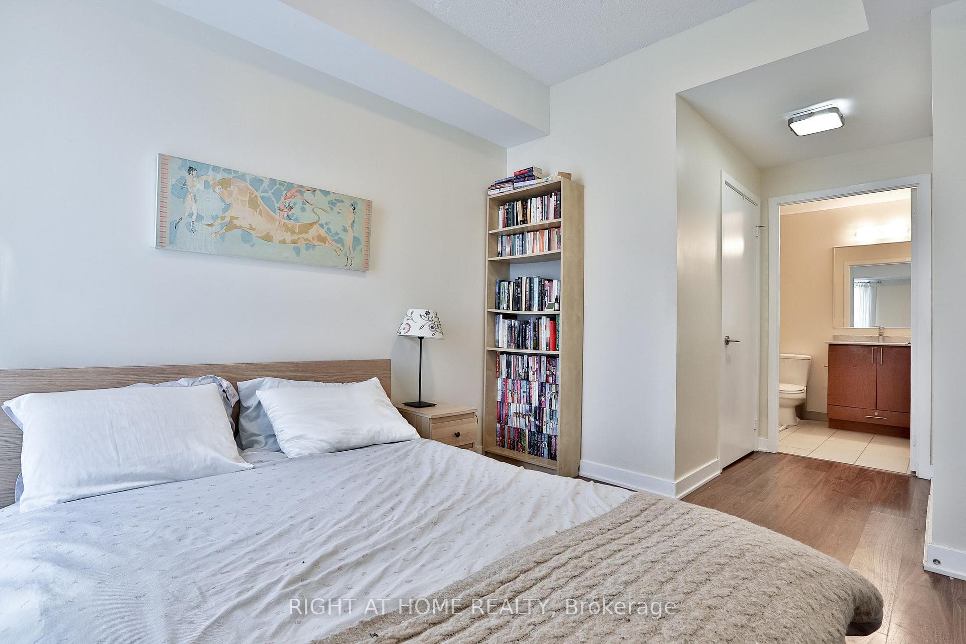 260 Sackville Street Unit 208 photo 23