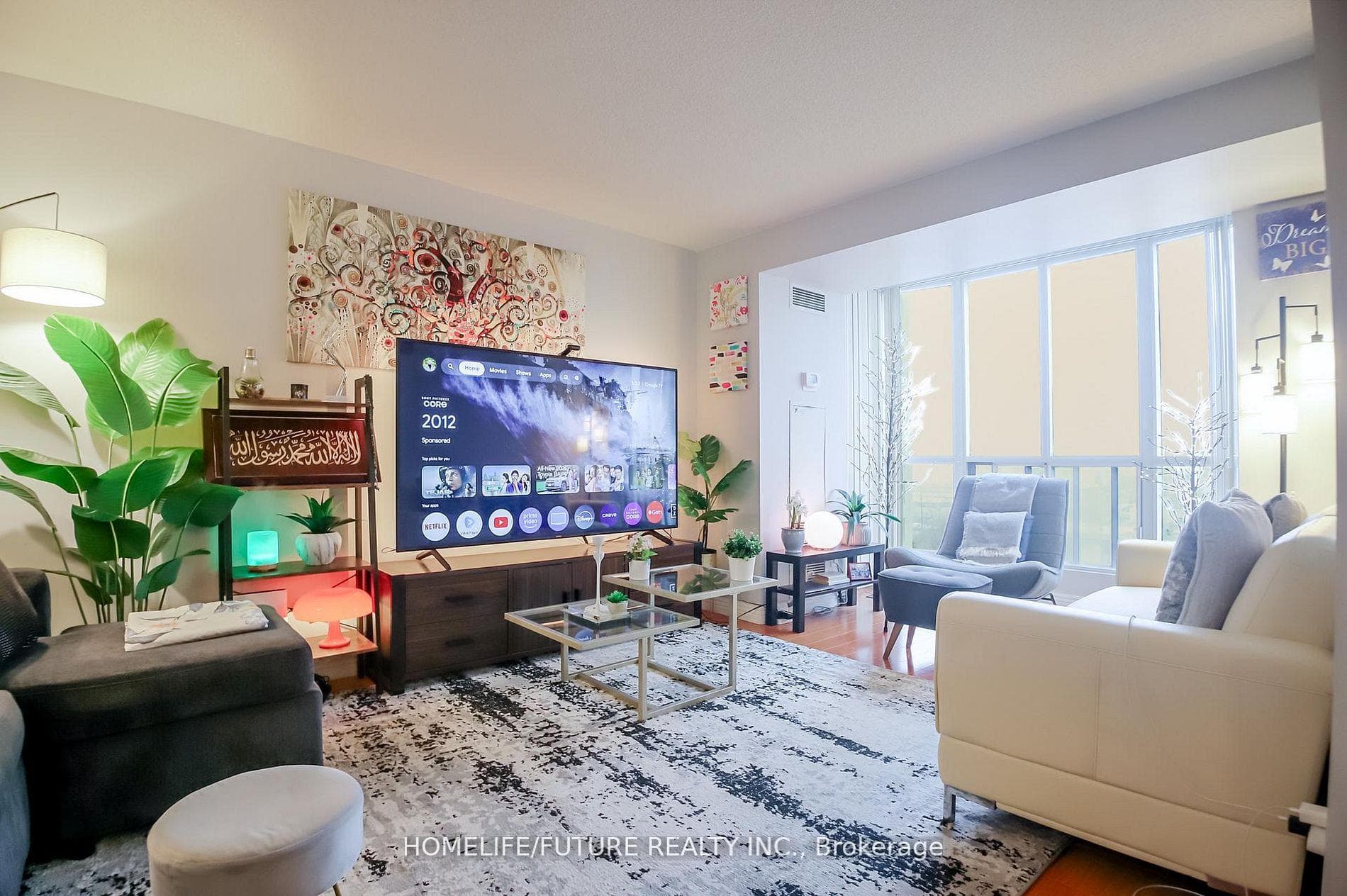 2550 Lawrence Avenue Unit 816 photo 9
