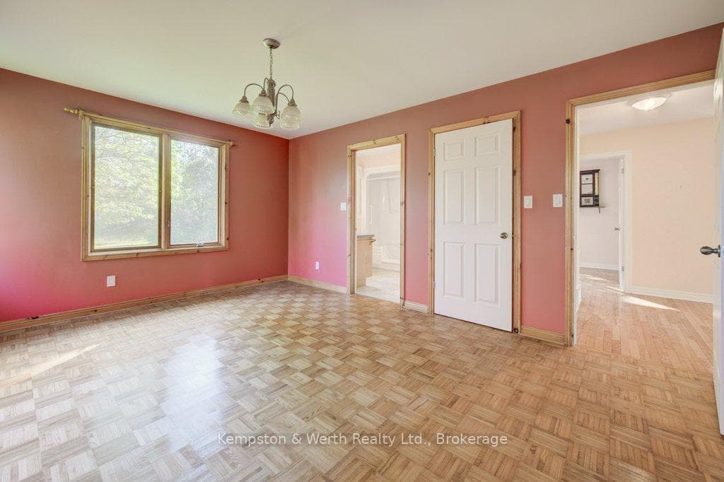 246 King Street photo 24