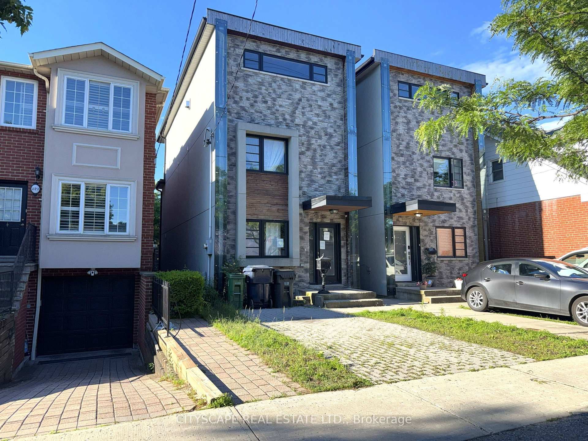 Street View - Right