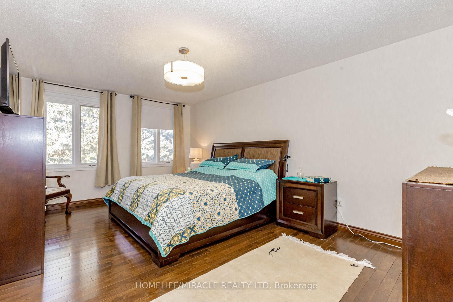 2484 Claymore Crescent photo 30