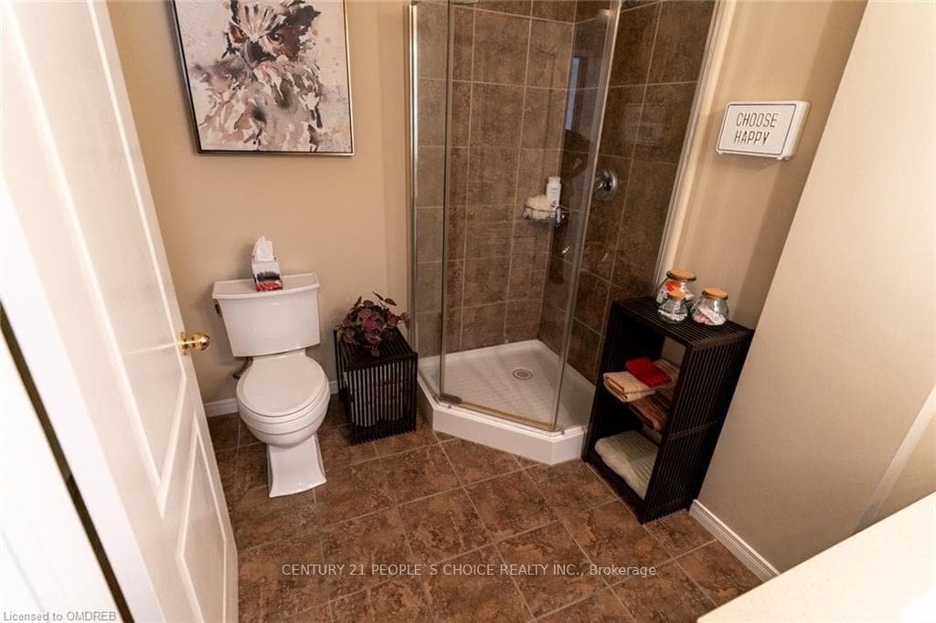 18 Buchanan Crescent photo 19