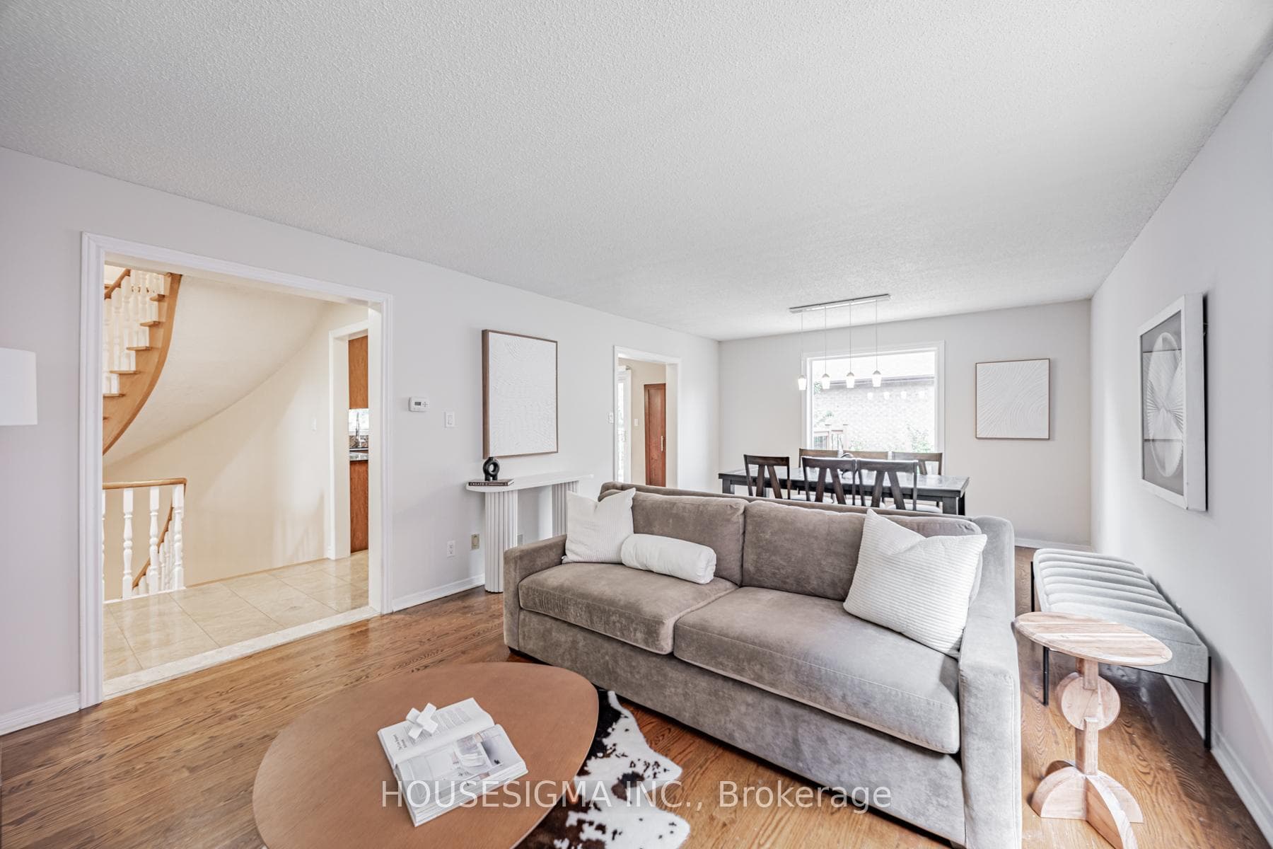 397 Morrish Road photo 12
