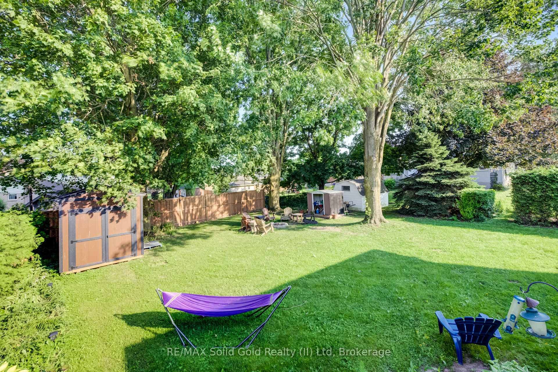 398 Boyne Avenue photo 32